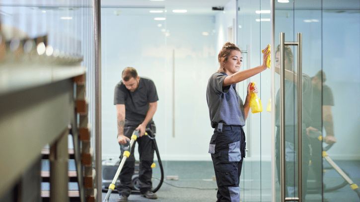 Cleaner employees cleaning an office, symbolising per diem work